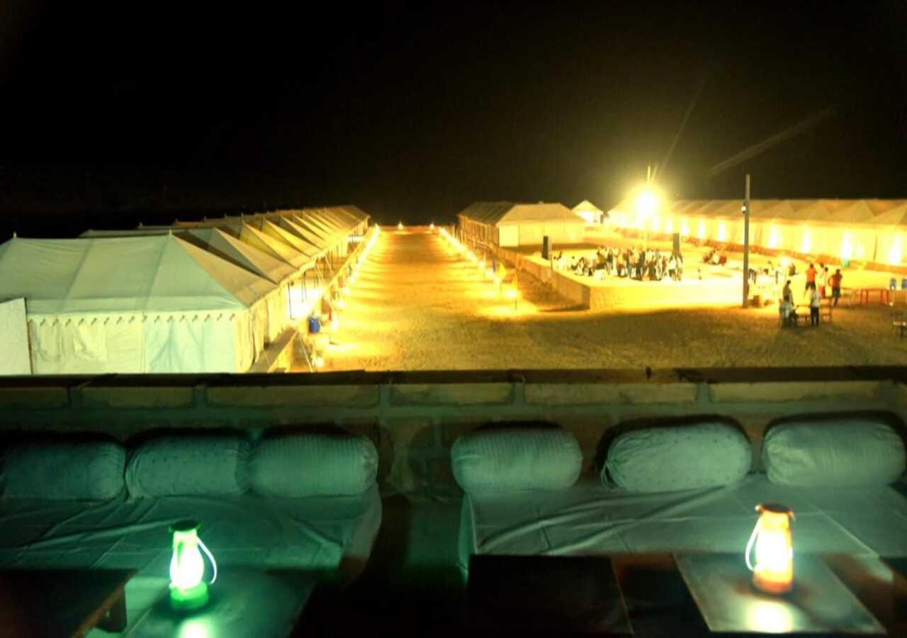Sky Desert Safari Camp Jaisalmer Bagian luar foto