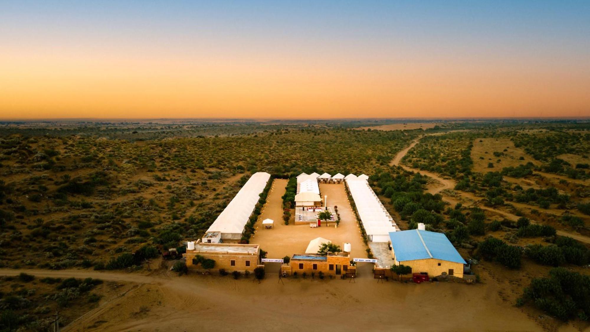 Sky Desert Safari Camp Jaisalmer Bagian luar foto